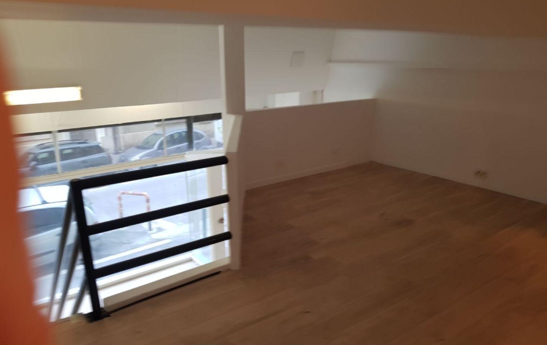 Annonces MARSEILLE 7EME : Local / Bureau | MARSEILLE (13007) | 52 m2 | 202 000 € 